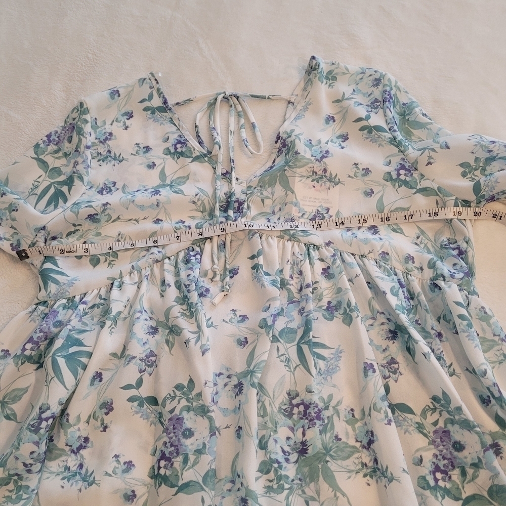 Peach Love California Floral Lightweight Tie Neck Women's Top Size Large - Picture 15 of 16